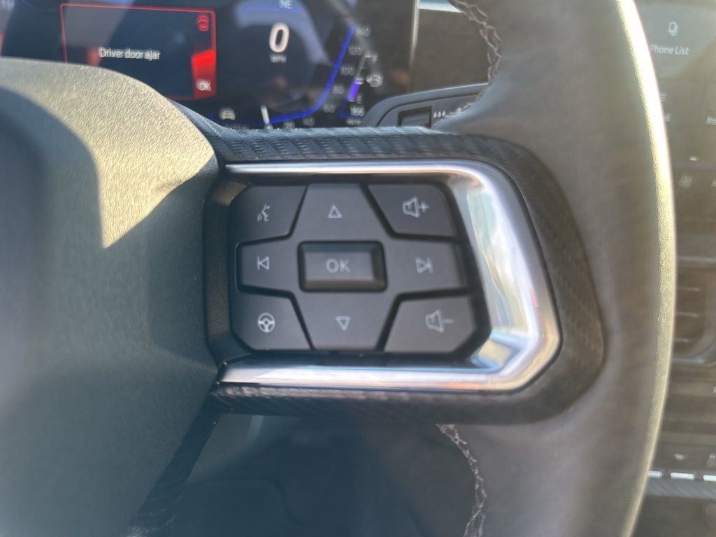 Used 2025 Ford Mustang Coupe image 30