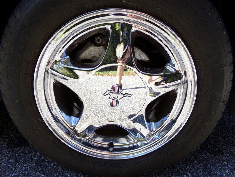 Used 1991 Ford Mustang GT RWD image 32