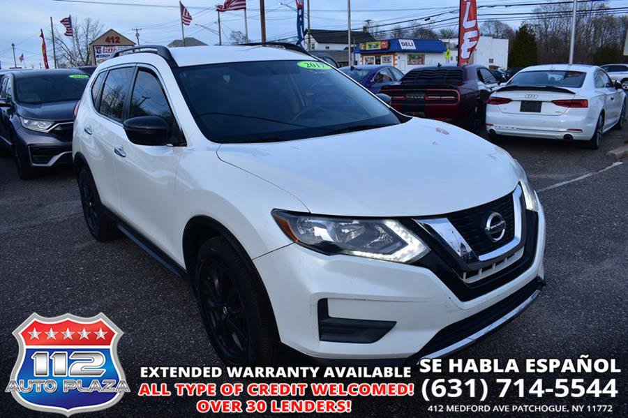 Used 2017 Nissan Rogue SV w/ Midnight Edition Package