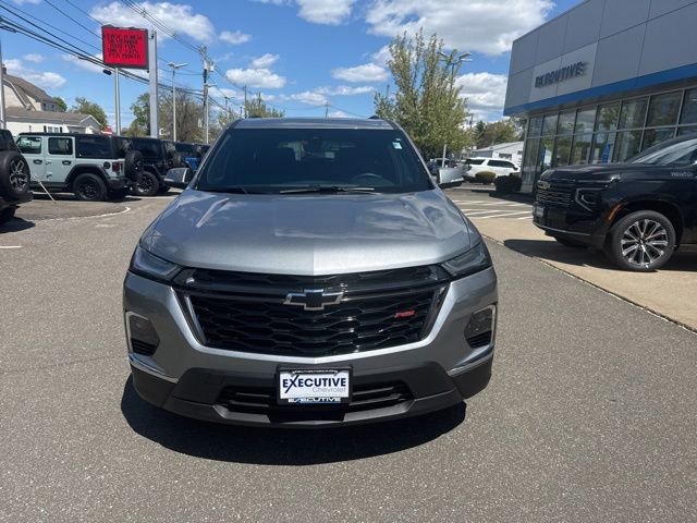 Used 2023 Chevrolet Traverse RS w/ LPO, Floor Liner Package AWD/4WD image 3