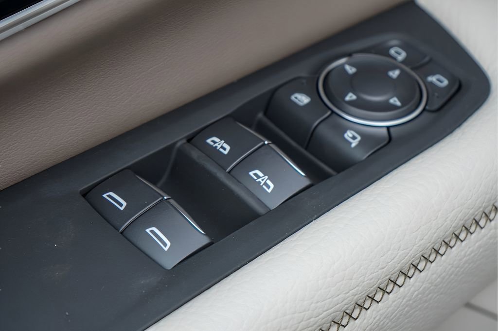 New 2026 GMC Yukon XL Denali image 16