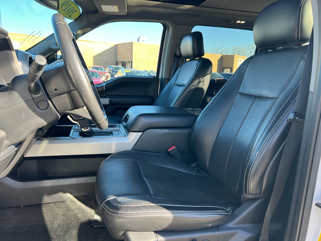 Used 2019 Ford F150 Lariat w/ Equipment Group 502A Luxury AWD/4WD image 6