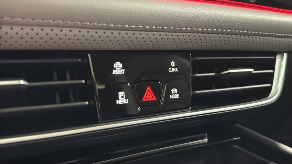 New 2026 Volkswagen Atlas Peak Edition image 28