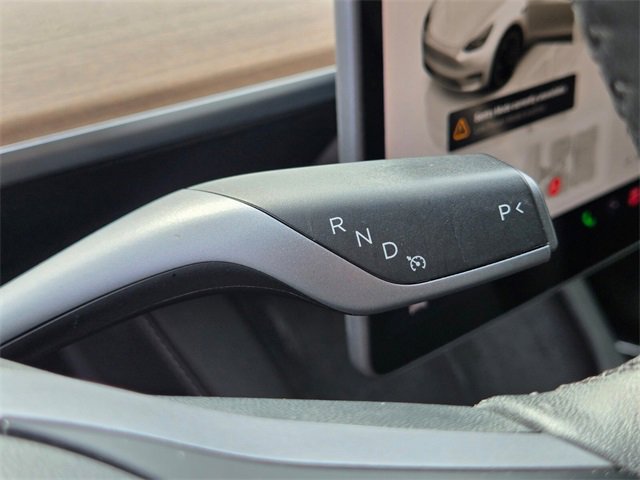 Used 2023 Tesla Model Y Performance image 32