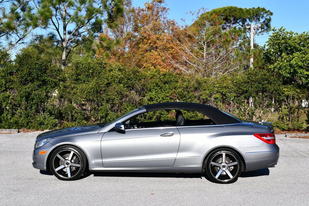 Used 2011 Mercedes-Benz E 350 Cabriolet image 31