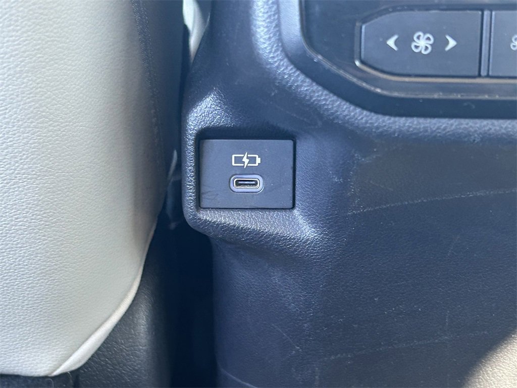 Used 2024 Toyota Grand Highlander Limited image 20