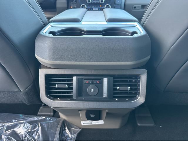New 2026 Ford F250 Platinum w/ Platinum Plus Package image 19
