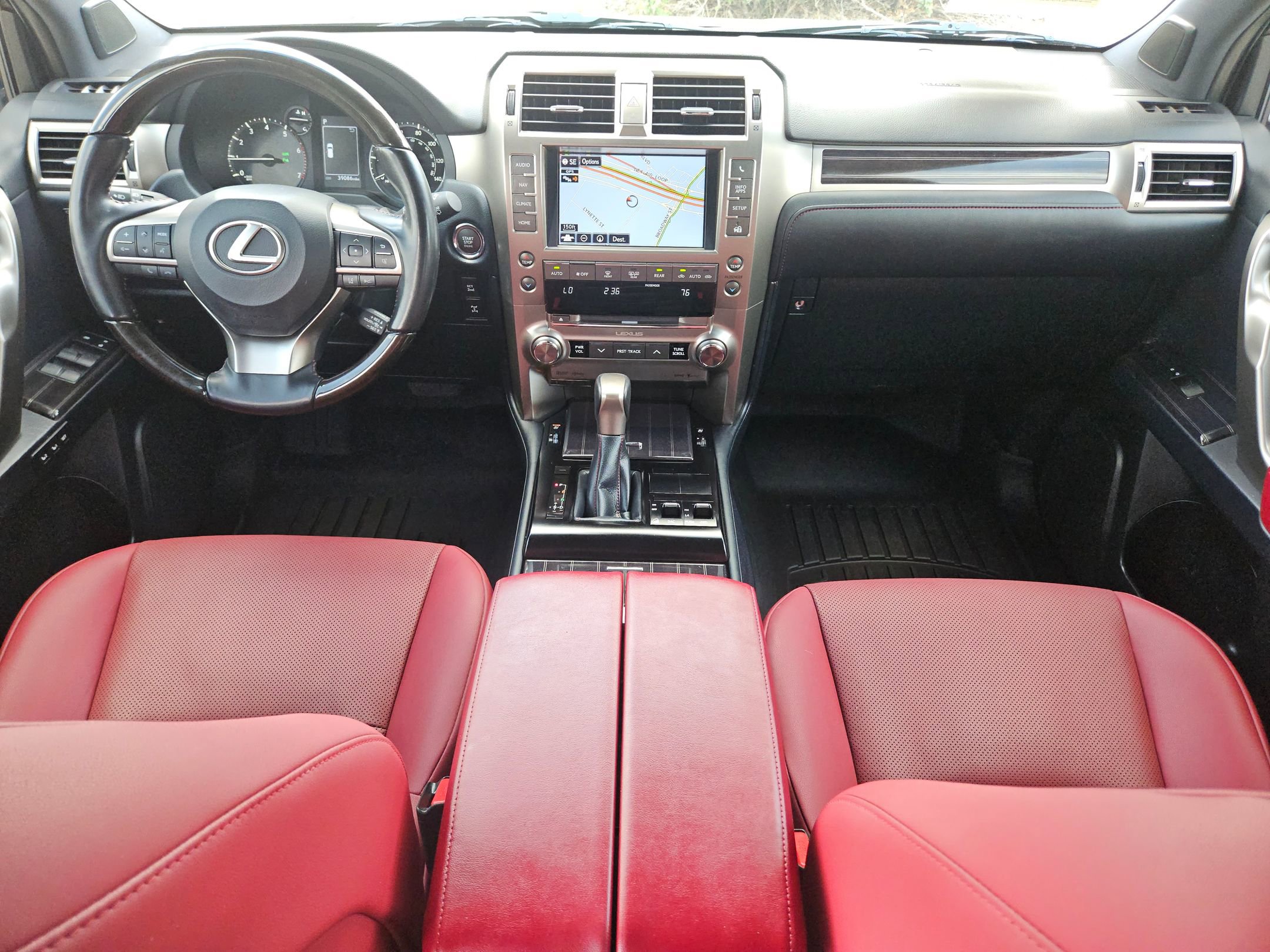 Used 2021 Lexus GX 460 Premium w/ Premium Package AWD/4WD image 16