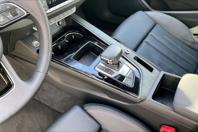 Certified 2023 Audi A4 2.0T Premium w/ Convenience Package AWD/4WD image 18