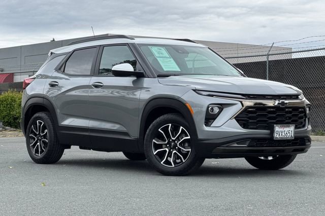 Used 2026 Chevrolet TrailBlazer ACTIV w/ Convenience Package image 2