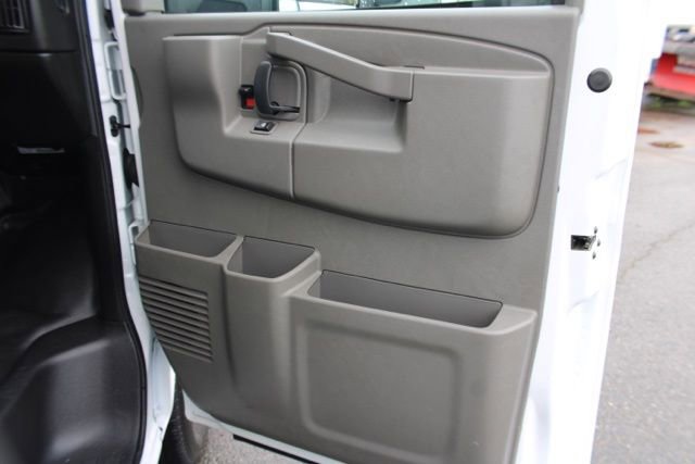 Used 2023 Chevrolet Express 3500 w/ Power Convenience Package image 34