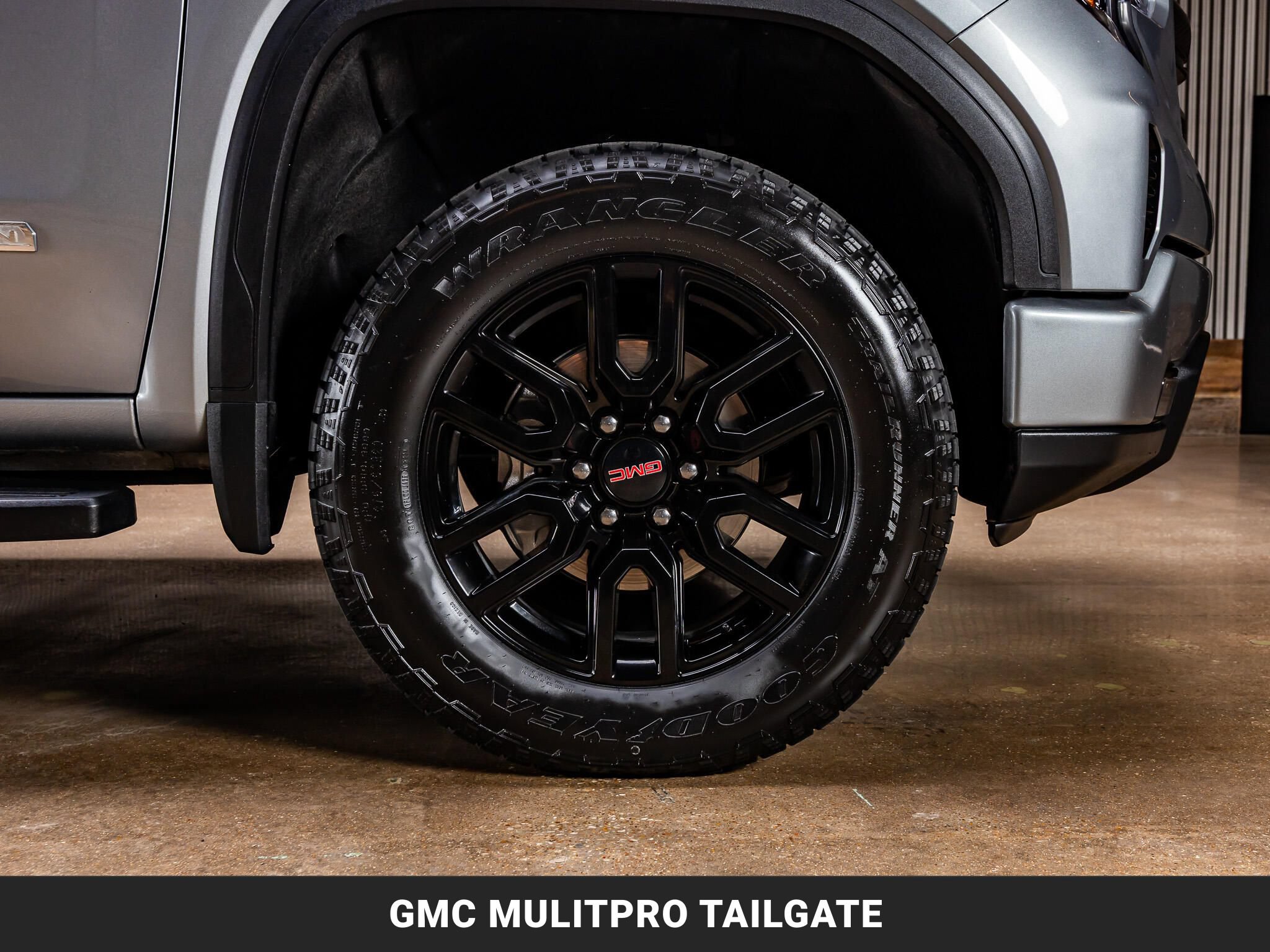 Used 2023 GMC Sierra 1500 Elevation w/ Elevation Premium Package AWD/4WD image 11
