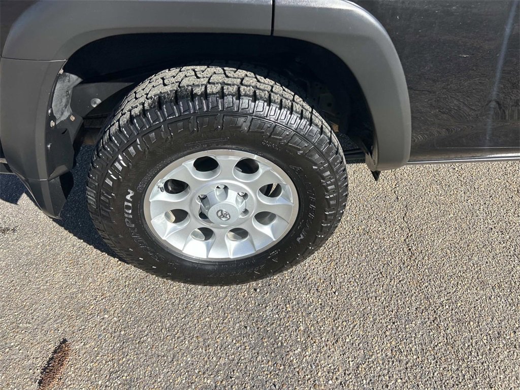 Used 2013 Toyota 4Runner Trail image 10