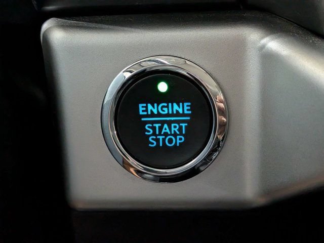 Used 2024 Ford Expedition XLT RWD image 29