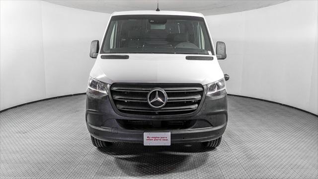 Used 2022 Mercedes-Benz Sprinter 1500 image 9