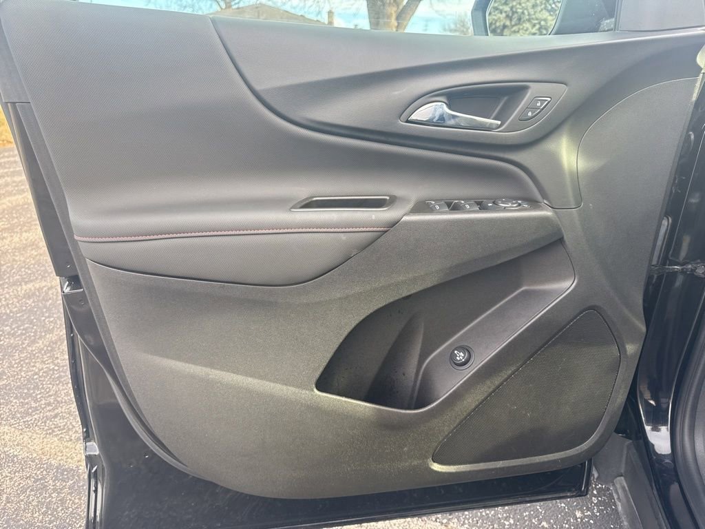 Used 2024 Chevrolet Equinox RS image 14