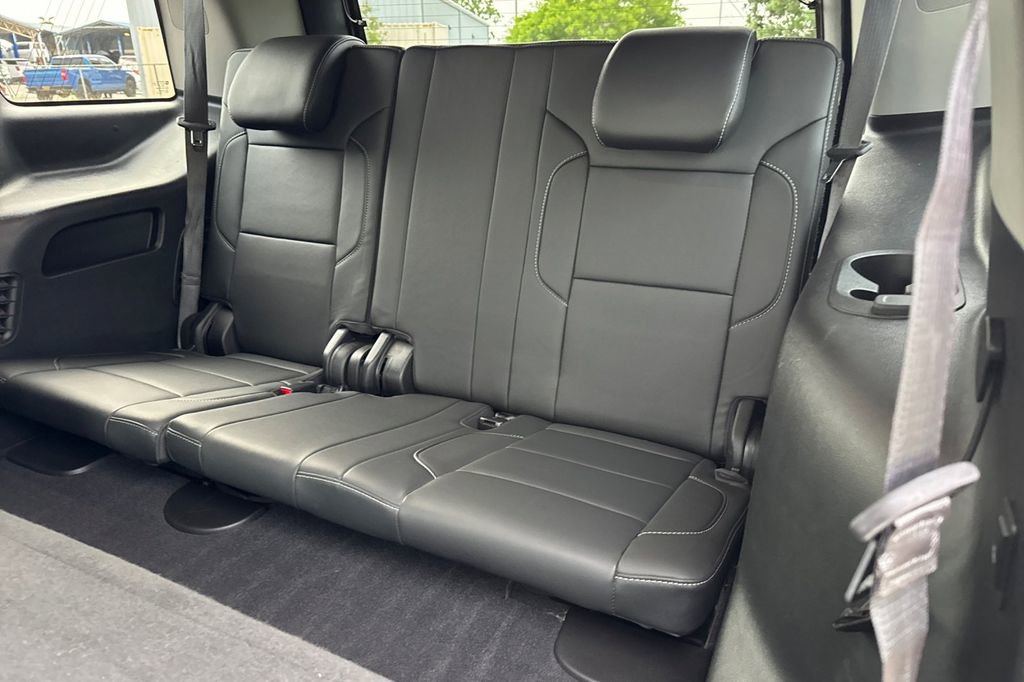 Used 2020 Chevrolet Tahoe LT w/ Luxury Package image 17
