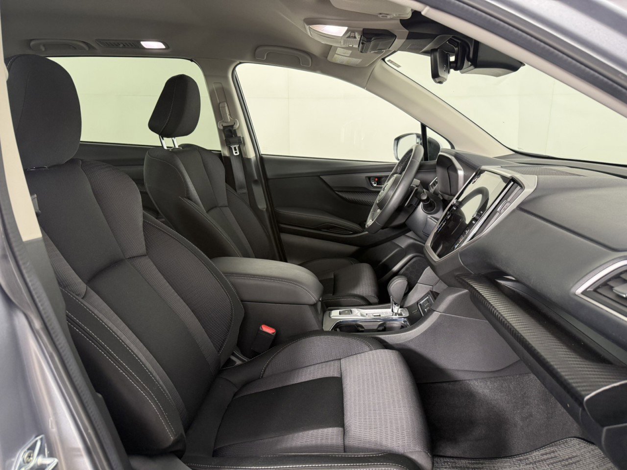 Used 2025 Subaru Ascent Premium AWD/4WD image 9