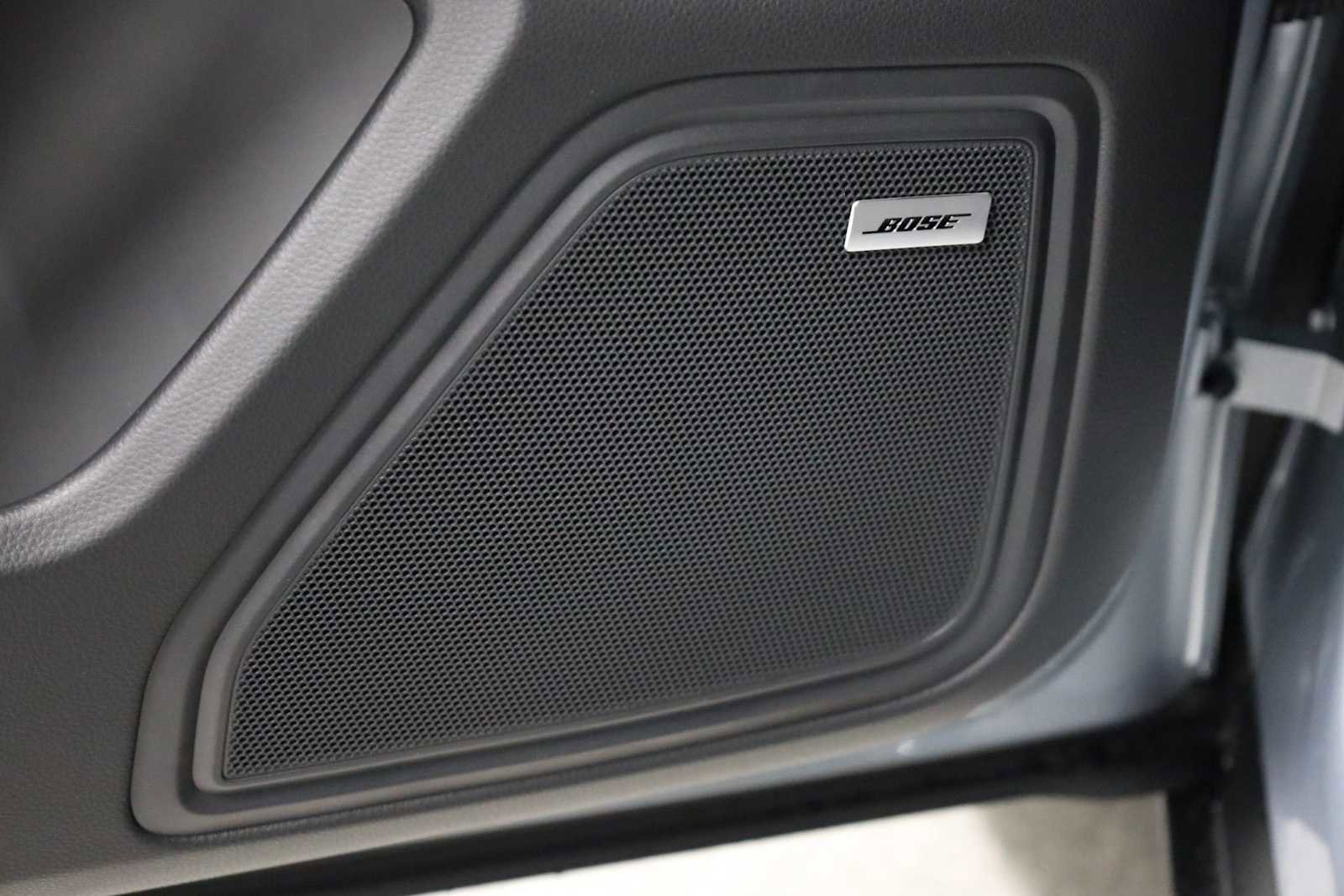 New 2026 Porsche Macan S image 17