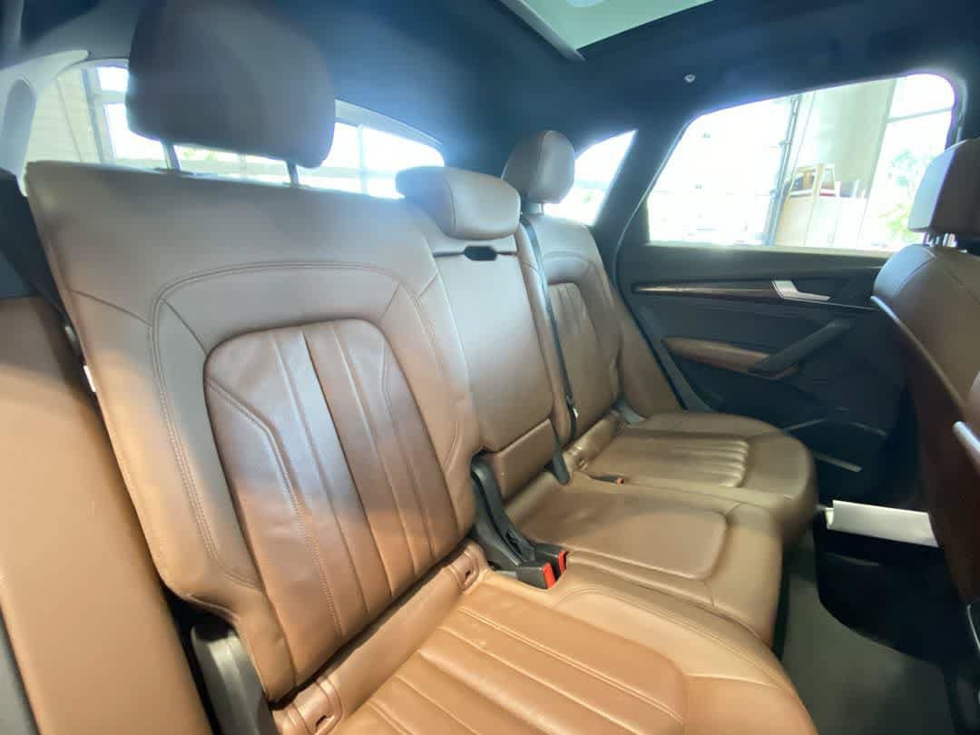 Used 2018 Audi Q5 2.0T Premium Plus w/ Premium Plus Package AWD/4WD image 25