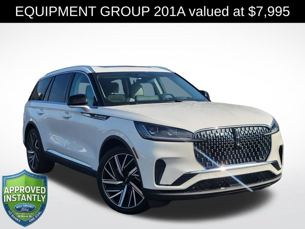 Used 2025 Lincoln Aviator Reserve w/ Equipment Group 201A AWD/4WD image 1