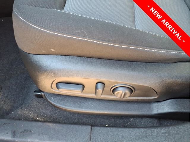 Used 2025 Chevrolet Blazer LT w/ Convenience Package image 12