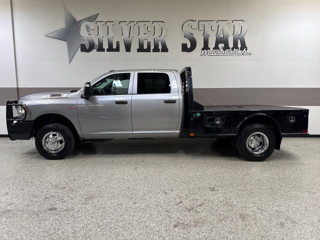 Used 2023 RAM 3500 Tradesman w/ Chrome Appearance Group image 11