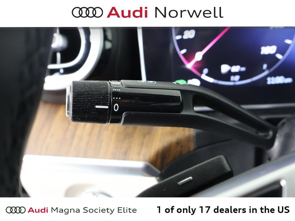 Used 2023 Mercedes-Benz C 300 4MATIC Sedan image 23
