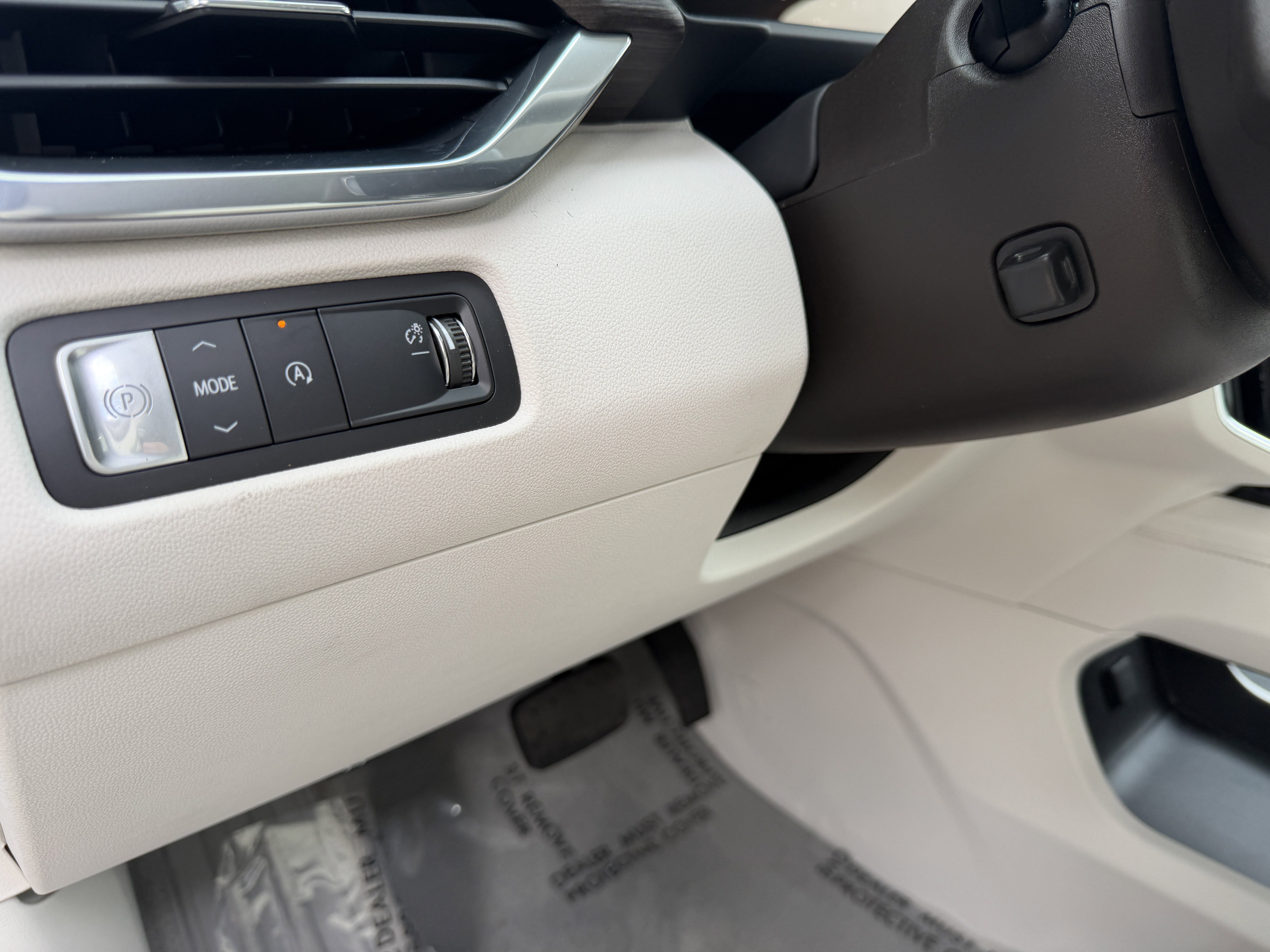 New 2026 GMC Acadia Denali w/ Super Cruise Package image 12