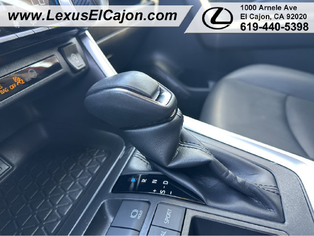 Used 2025 Toyota RAV4 XLE Premium FWD image 31