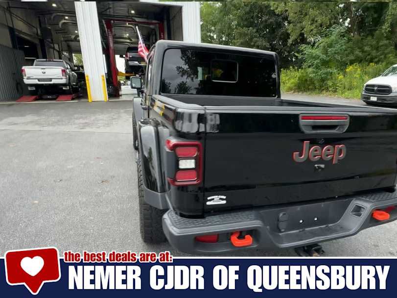 Used 2022 Jeep Gladiator Mojave w/ LED Lighting Group AWD/4WD image 7