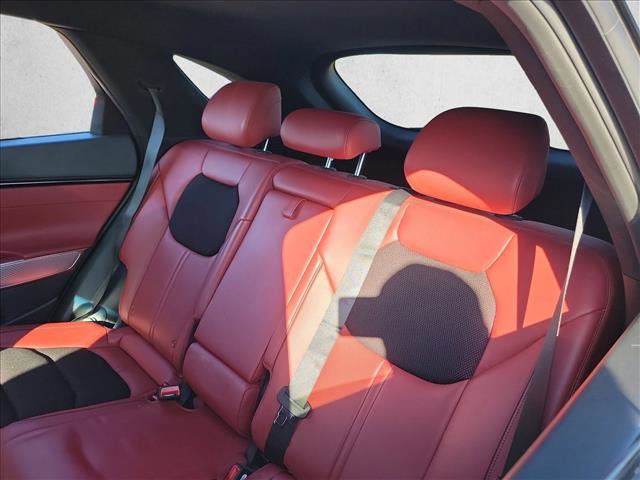 Used 2022 Genesis GV70 3.5T Sport image 11