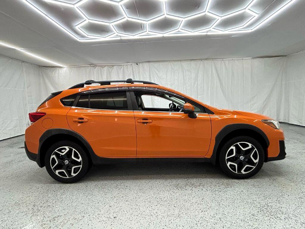 Used 2018 Subaru Crosstrek 2.0i Limited image 2