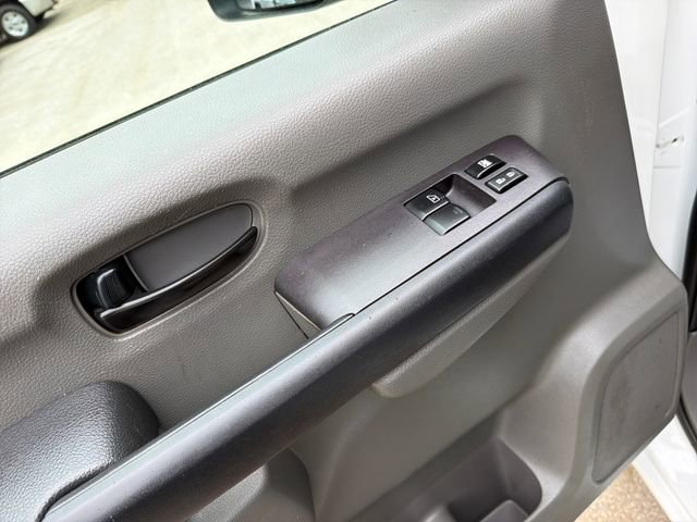 Used 2019 Nissan NV 2500 S RWD image 11