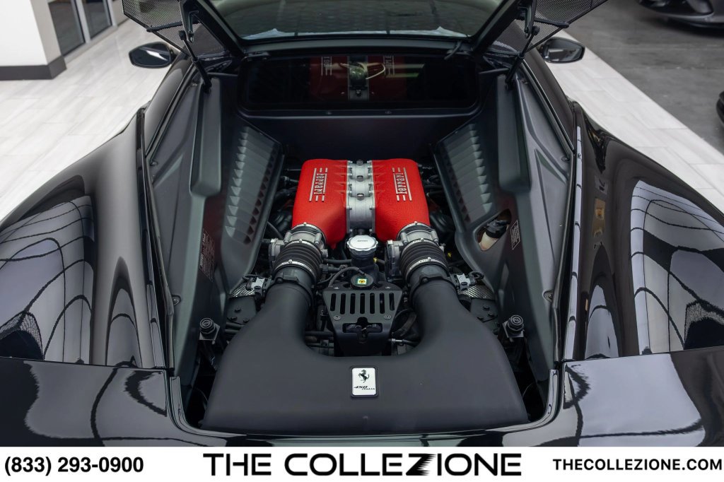 Used 2014 Ferrari 458 Italia Coupe RWD image 86