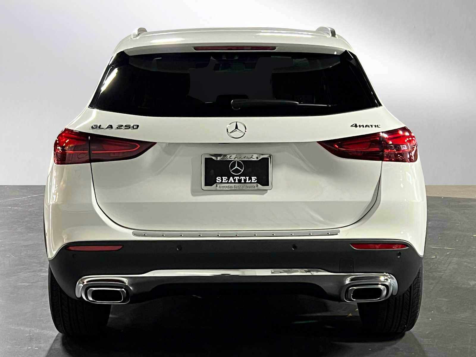 Certified 2025 Mercedes-Benz GLA 250 4MATIC image 6