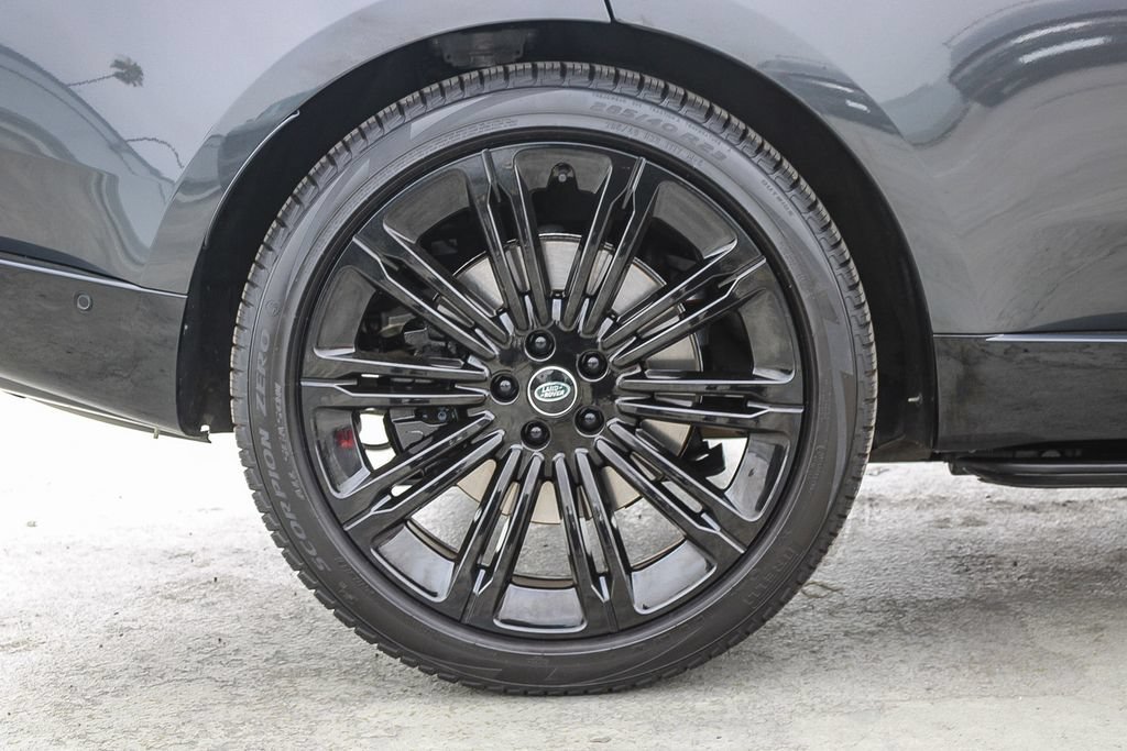 Used 2024 Land Rover Range Rover Autobiography AWD/4WD image 12
