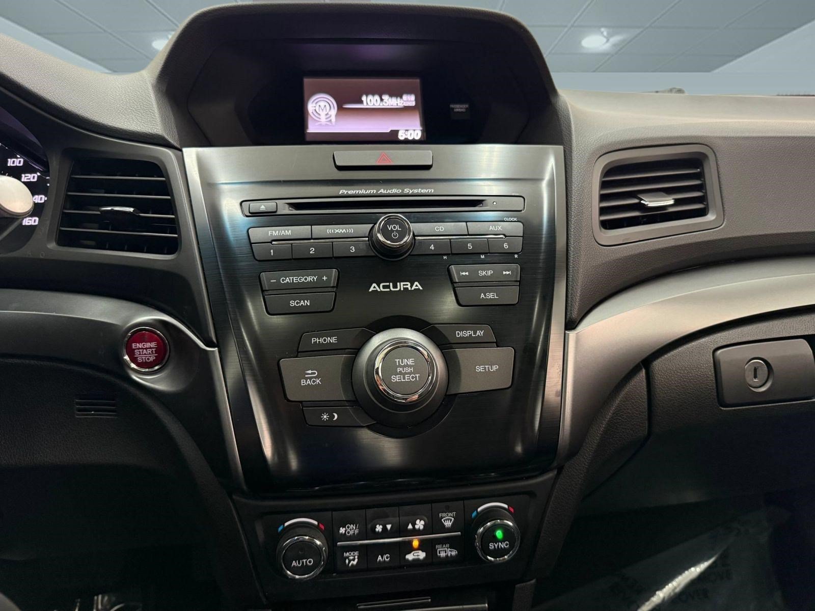 Used 2013 Acura ILX w/ Premium Package FWD image 17
