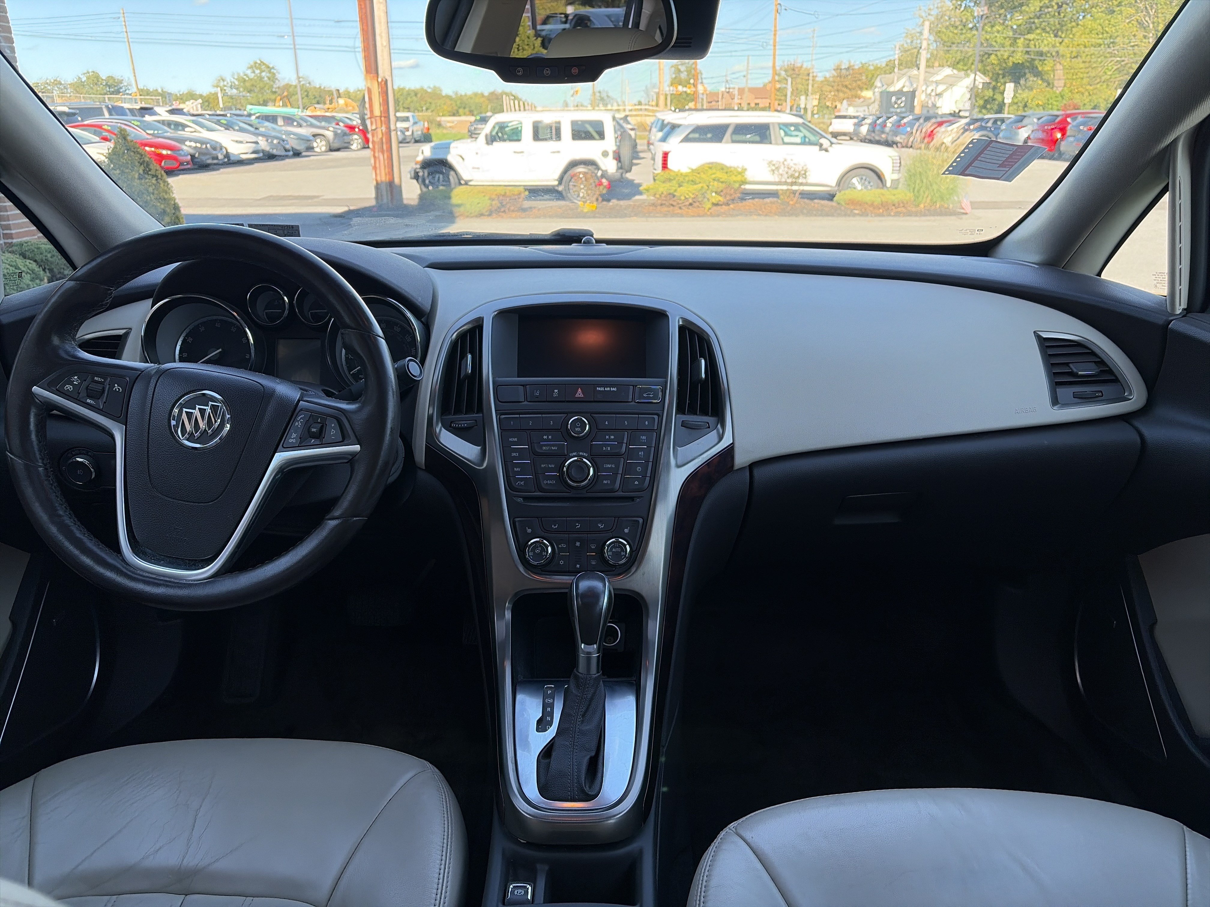 Used 2016 Buick Verano Leather w/ Experience Buick Package FWD image 14