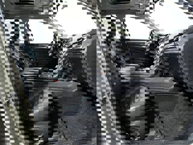 Certified 2017 Ford Fusion SE w/ Fusion SE Technology Package image 10