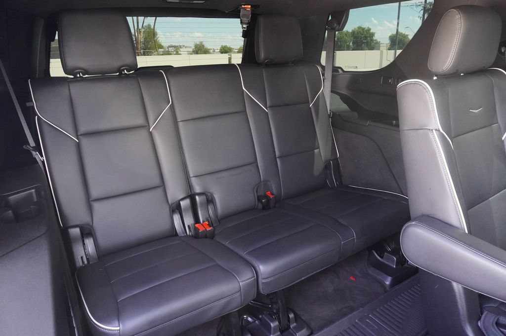 Certified 2023 Cadillac Escalade Premium Luxury w/ LPO, Radiant Package AWD/4WD image 10