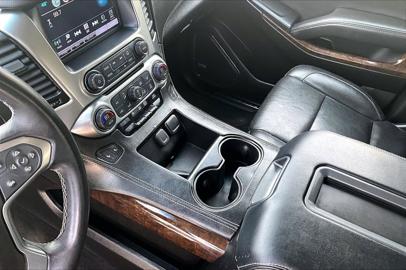 Used 2018 Chevrolet Tahoe LT AWD/4WD image 16