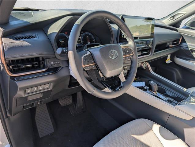 New 2026 Toyota Grand Highlander AWD Hybrid image 3