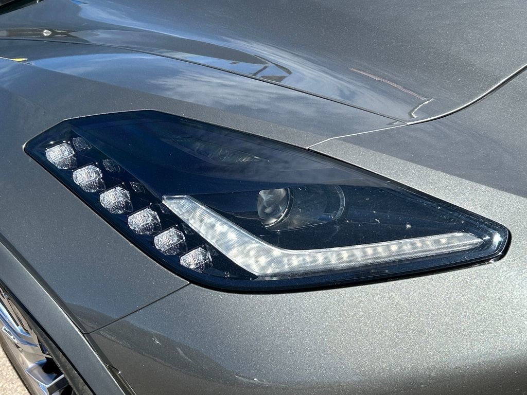 Used 2016 Chevrolet Corvette Z06 w/ 3LZ Preferred Equipment Group image 22