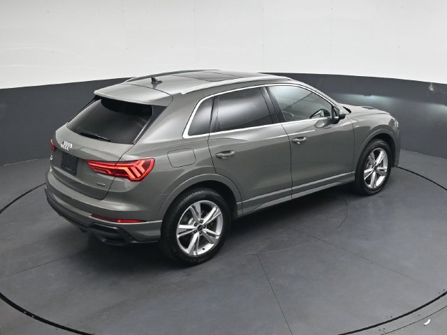 Used 2022 Audi Q3 2.0T Premium Plus AWD/4WD image 22