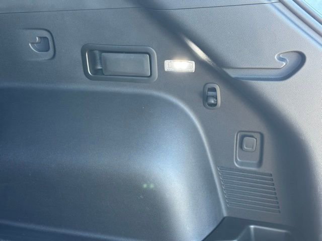 Used 2023 Chevrolet Blazer LT image 33