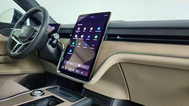 New 2026 Volvo EX90 Plus AWD/4WD image 35