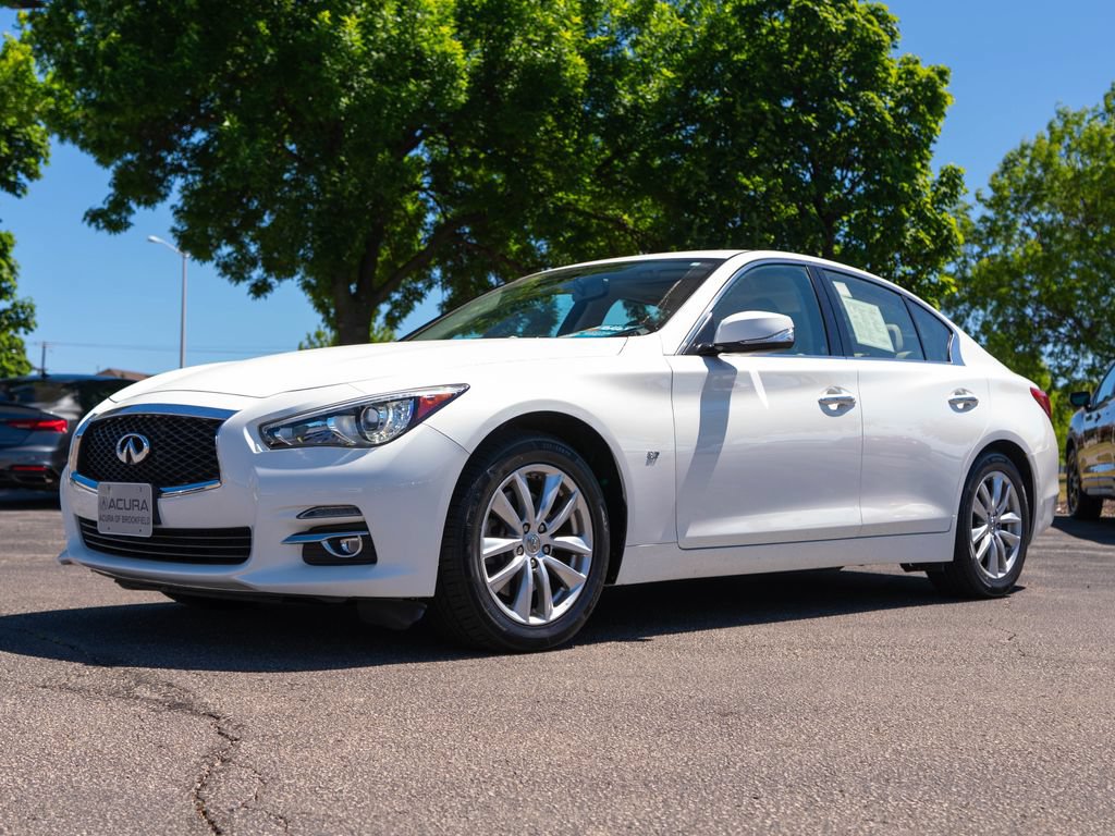 Used 2015 INFINITI Q50 Premium w/ Navigation Package AWD/4WD image 5