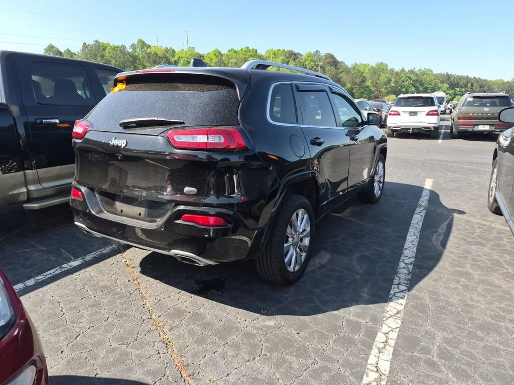 Used 2018 Jeep Cherokee Overland w/ Heavy Duty Protection Group AWD/4WD image 3