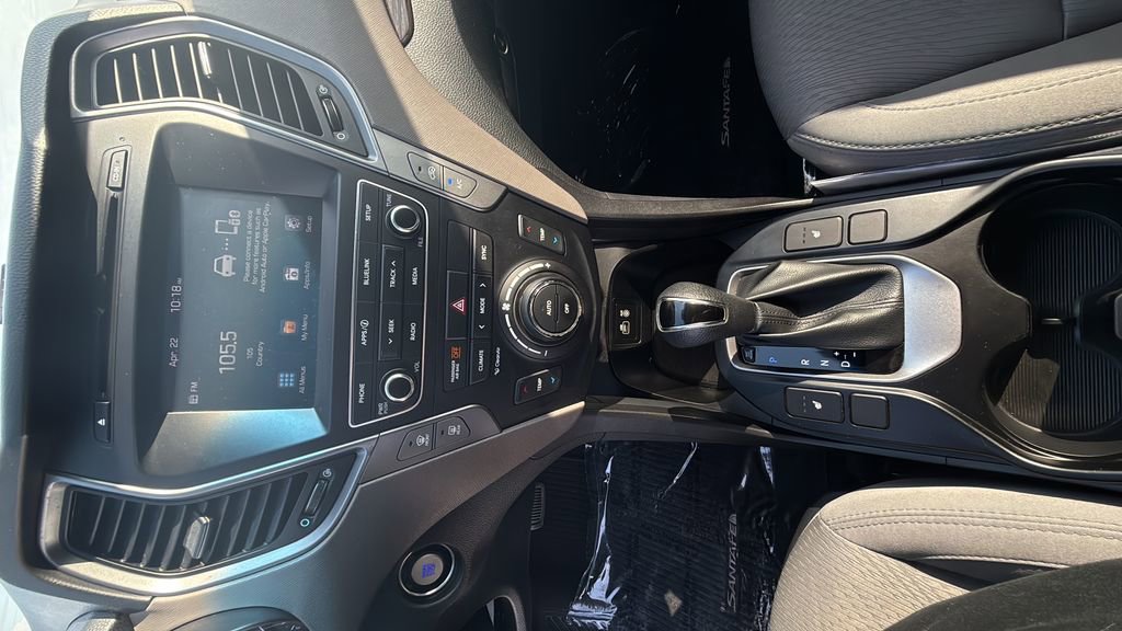 Used 2018 Hyundai Santa Fe Sport w/ 2.4L Value Package 02 FWD image 19